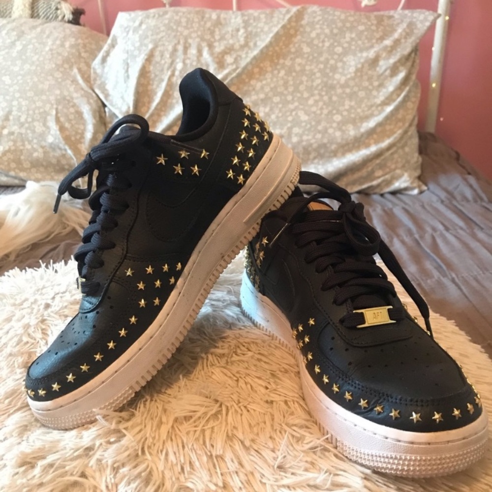Air Force 1 “Star Studded” Women’s Size 7